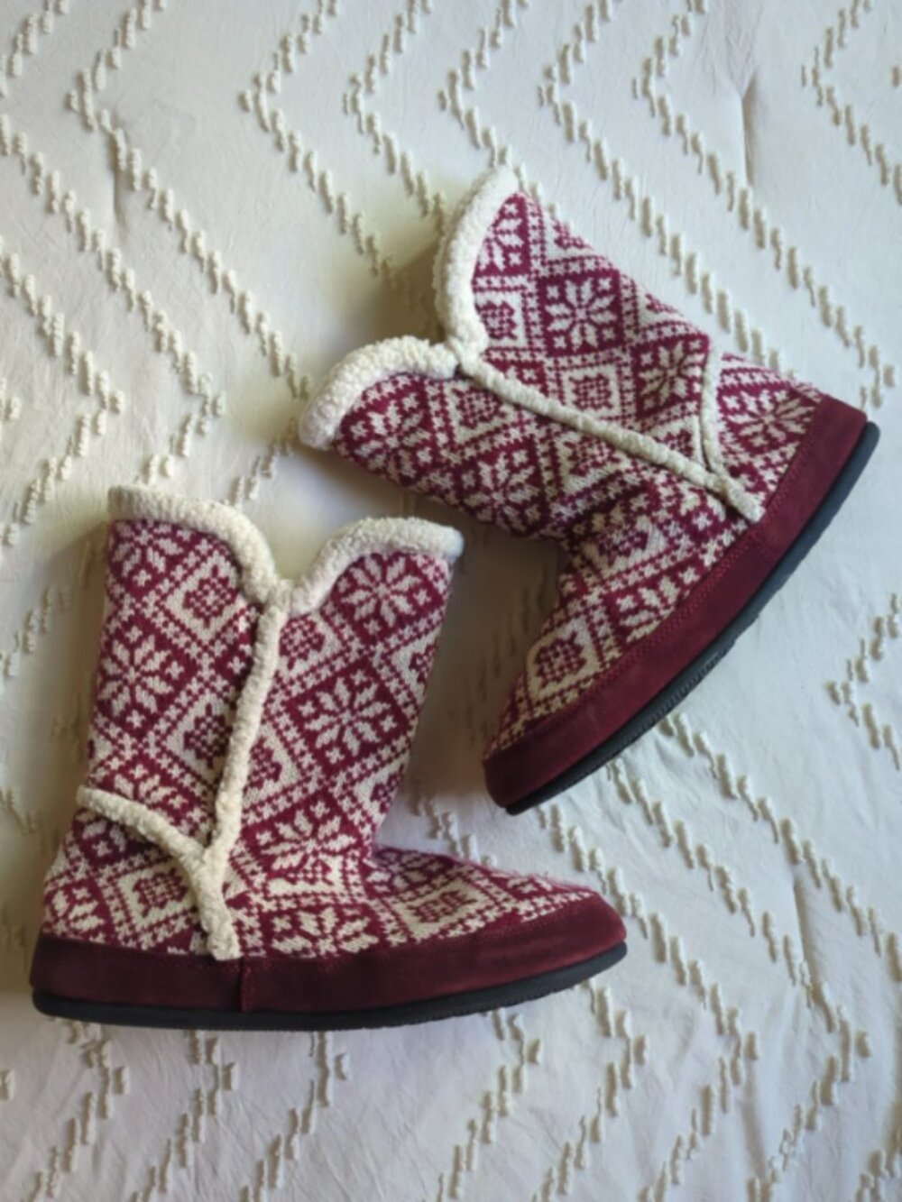 L.L. Bean Fair Isle Slipper Boots in Cabernet/Cream Size 8